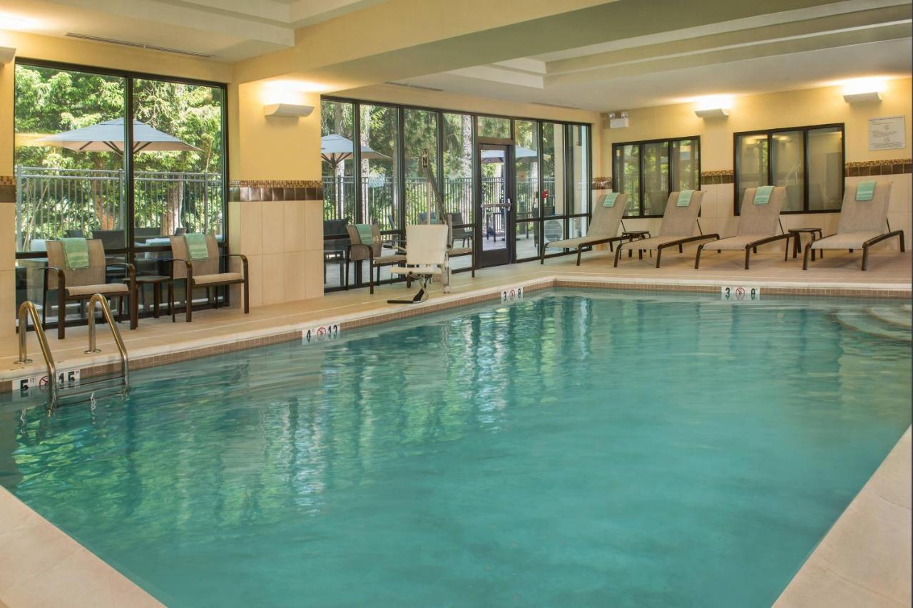 Hotel Courtyard By Marriott Chocolate Avenue 3*